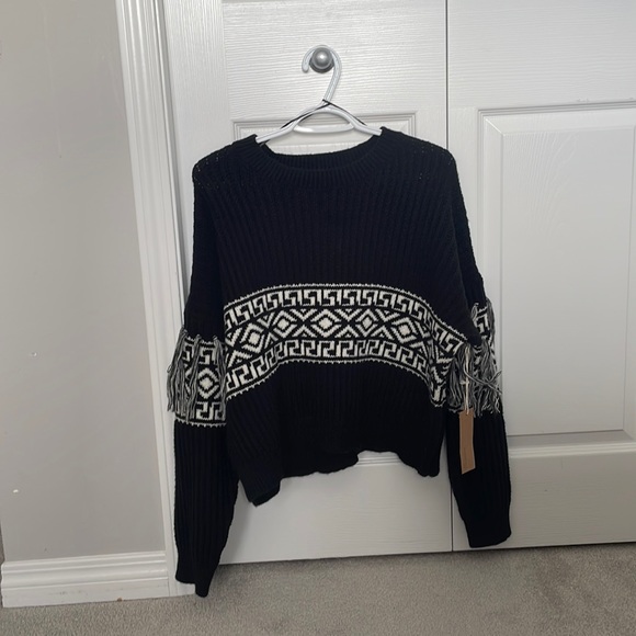 Crop Knit Sweater with Sleeve Tassles - Picture 1 of 4